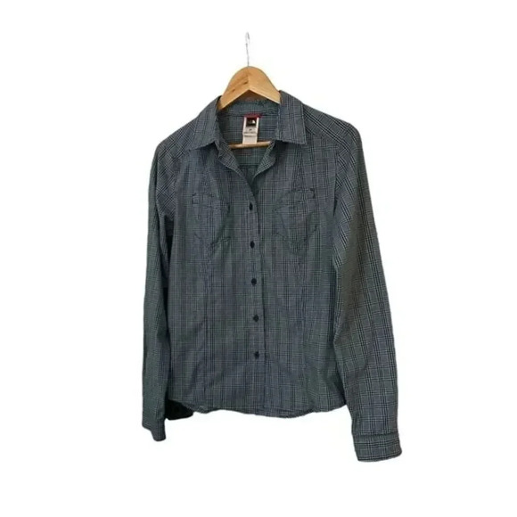 North‎ Face Women’s Collared Button Down Shirt Size Medium - Picture 1 of 2